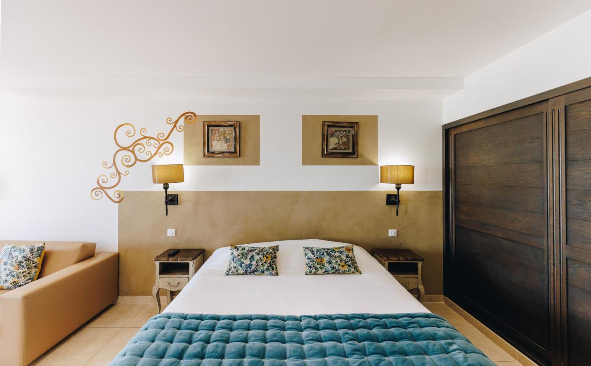 Hotel Liberata & Spa LʼÎle-Rousse Δωμάτιο φωτογραφία