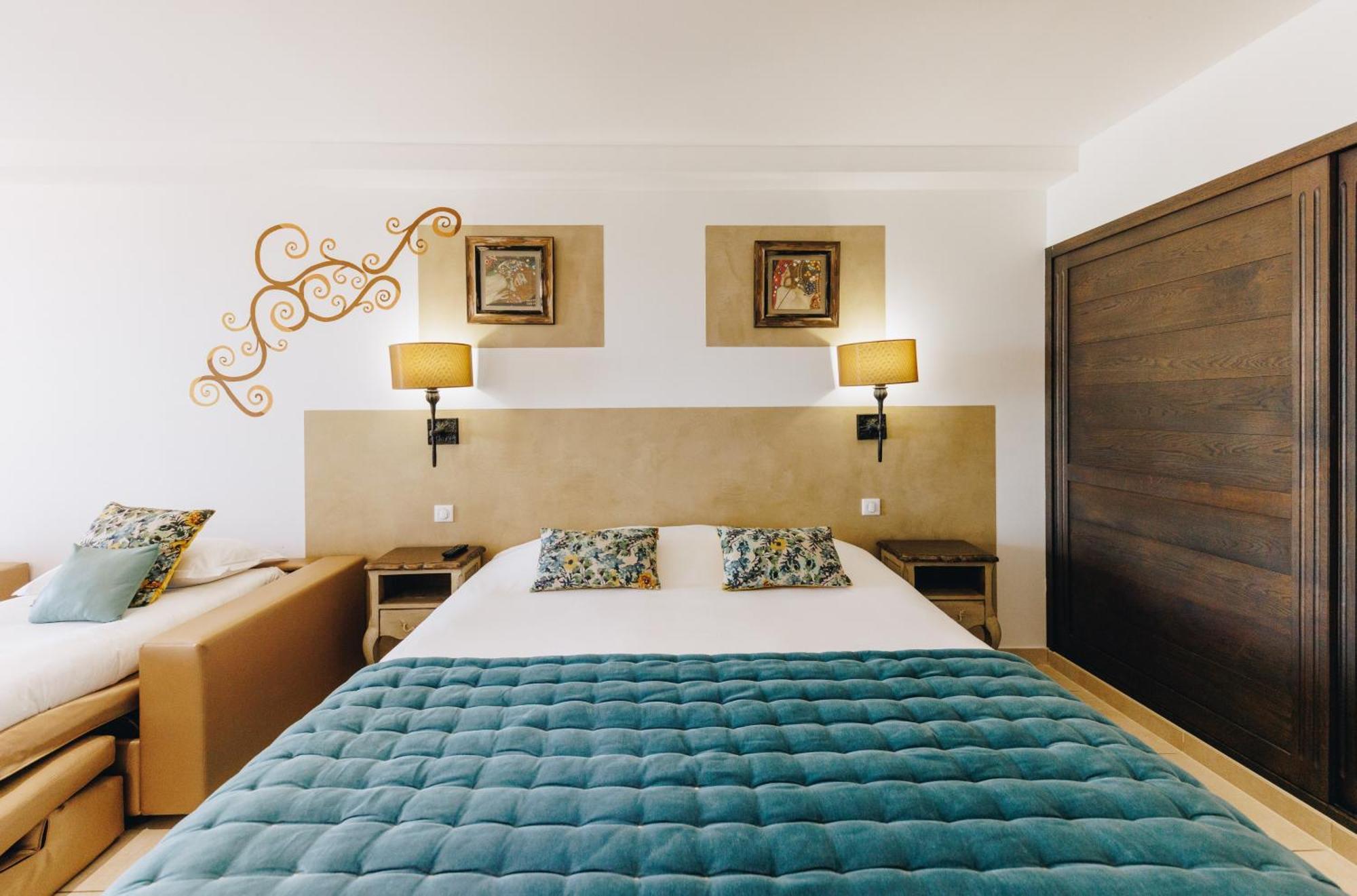Hotel Liberata & Spa LʼÎle-Rousse Δωμάτιο φωτογραφία
